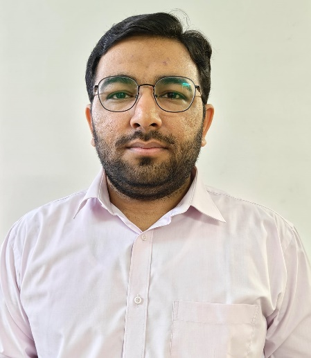 Dr. Abhinav Tomer